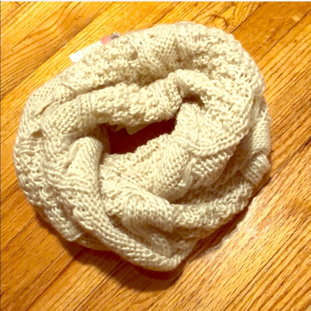 Infinity Scarf - Picture 2 of 2